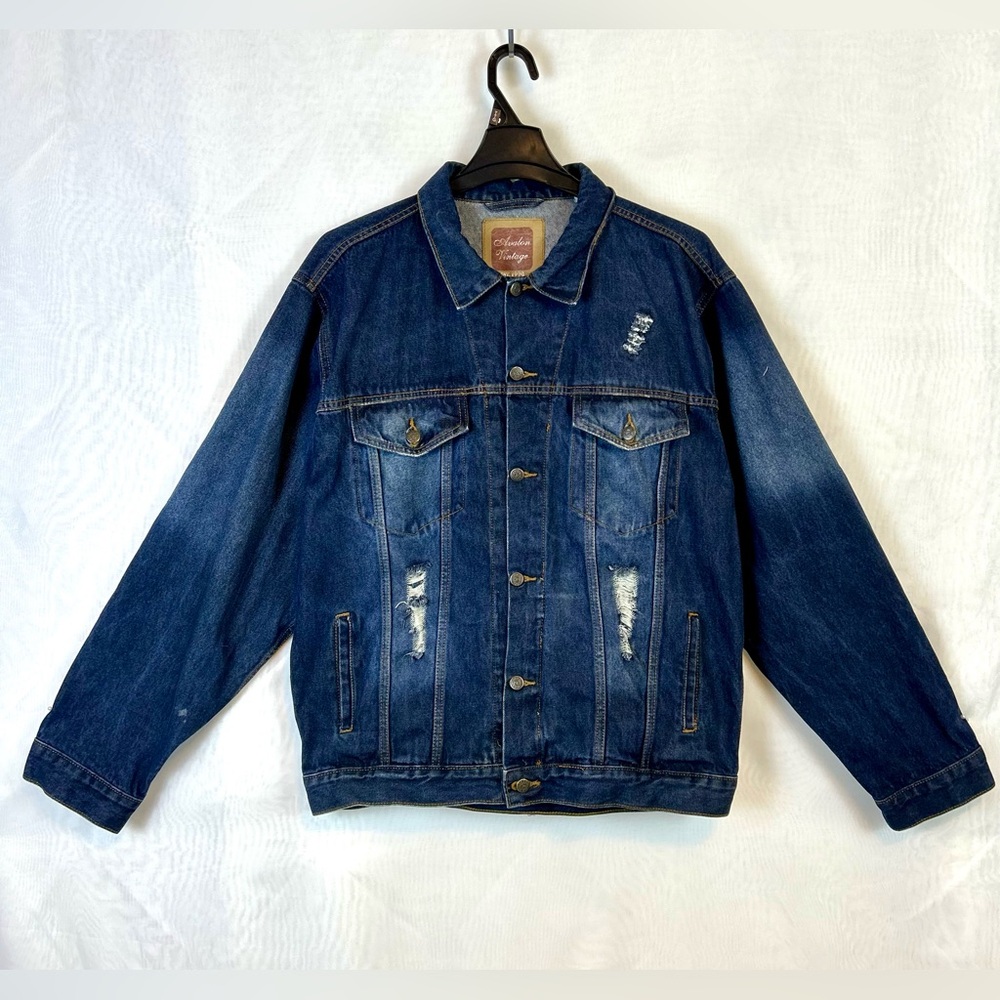 Avalon Men’s Button Front Distressed Denim Jacket / Size XL